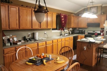 1_Sugarland-Kitchen-Before
